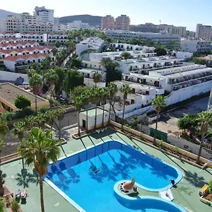 the-best-holiday.tenerifehoteles.net/